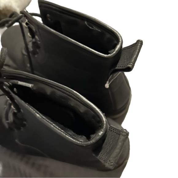 Brand new, never worn, G.H.Bass& Co., black combat boots. - Picture 5 of 5